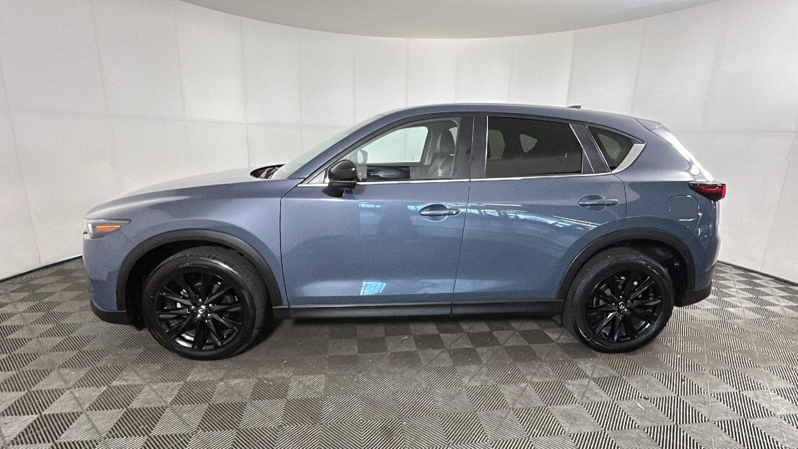 Used 2025 MAZDA CX-5 Carbon Edition AWD/4WD image 6