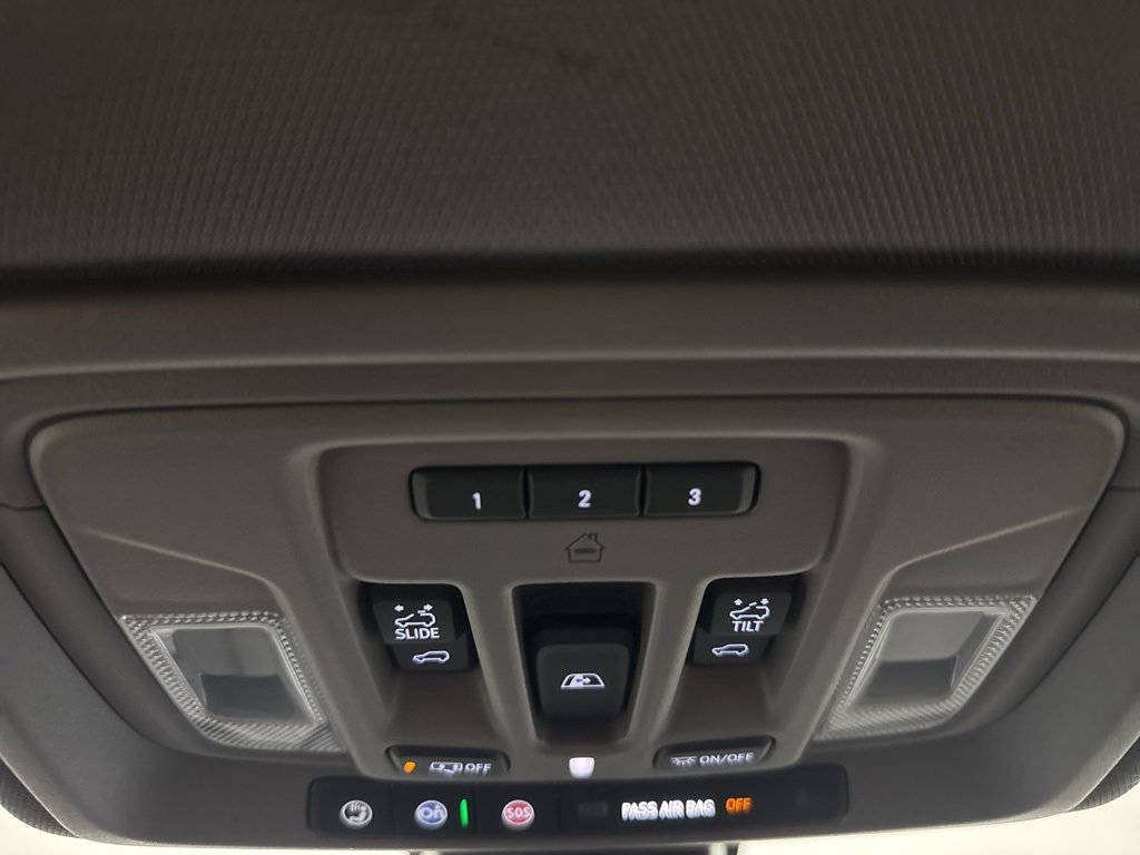 Used 2020 GMC Sierra 3500 Denali w/ Denali Ultimate Package image 53