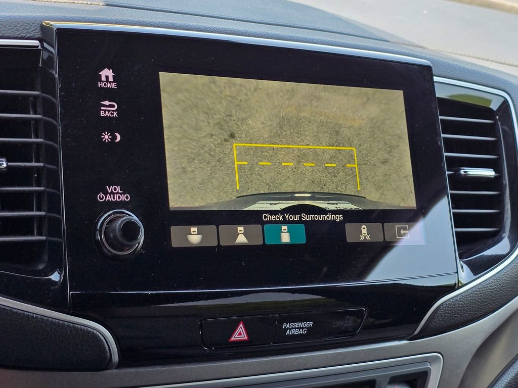 Used 2023 Honda Passport EX-L image 11