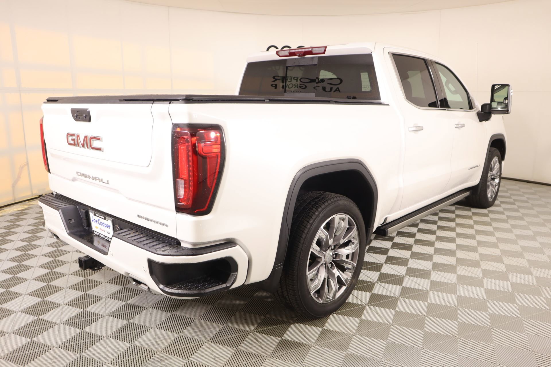 Used 2024 GMC Sierra 1500 Denali w/ Denali Reserve Package image 23