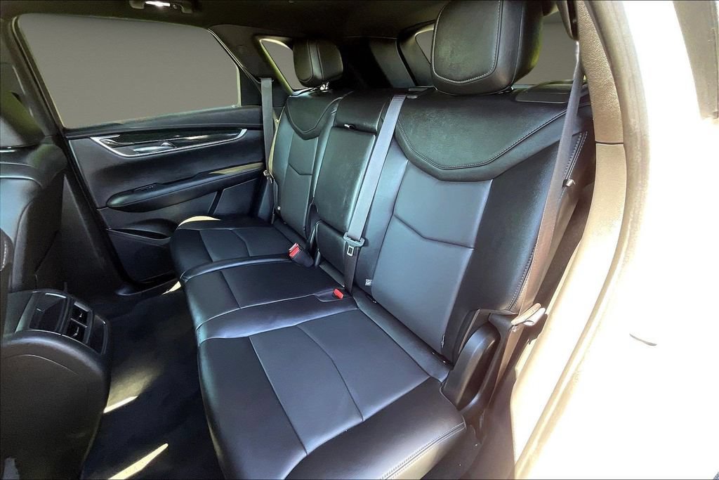 Used 2021 Cadillac XT5 Premium Luxury FWD image 25