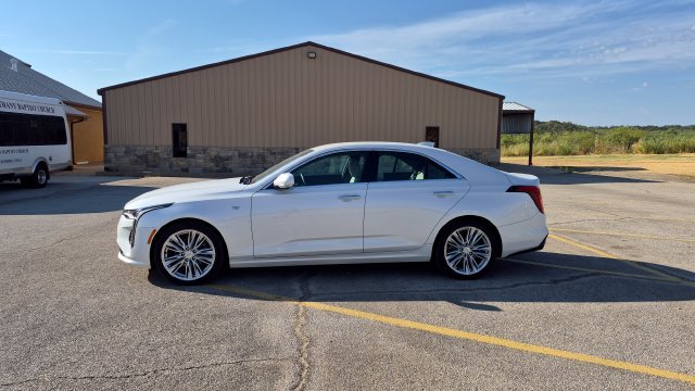 New 2025 Cadillac CT4 Premium Luxury RWD image 4