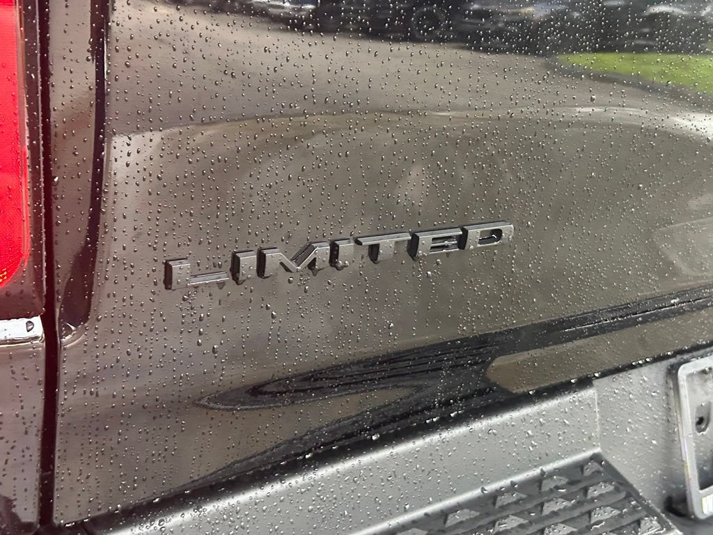 Used 2024 RAM 1500 Limited AWD/4WD image 23