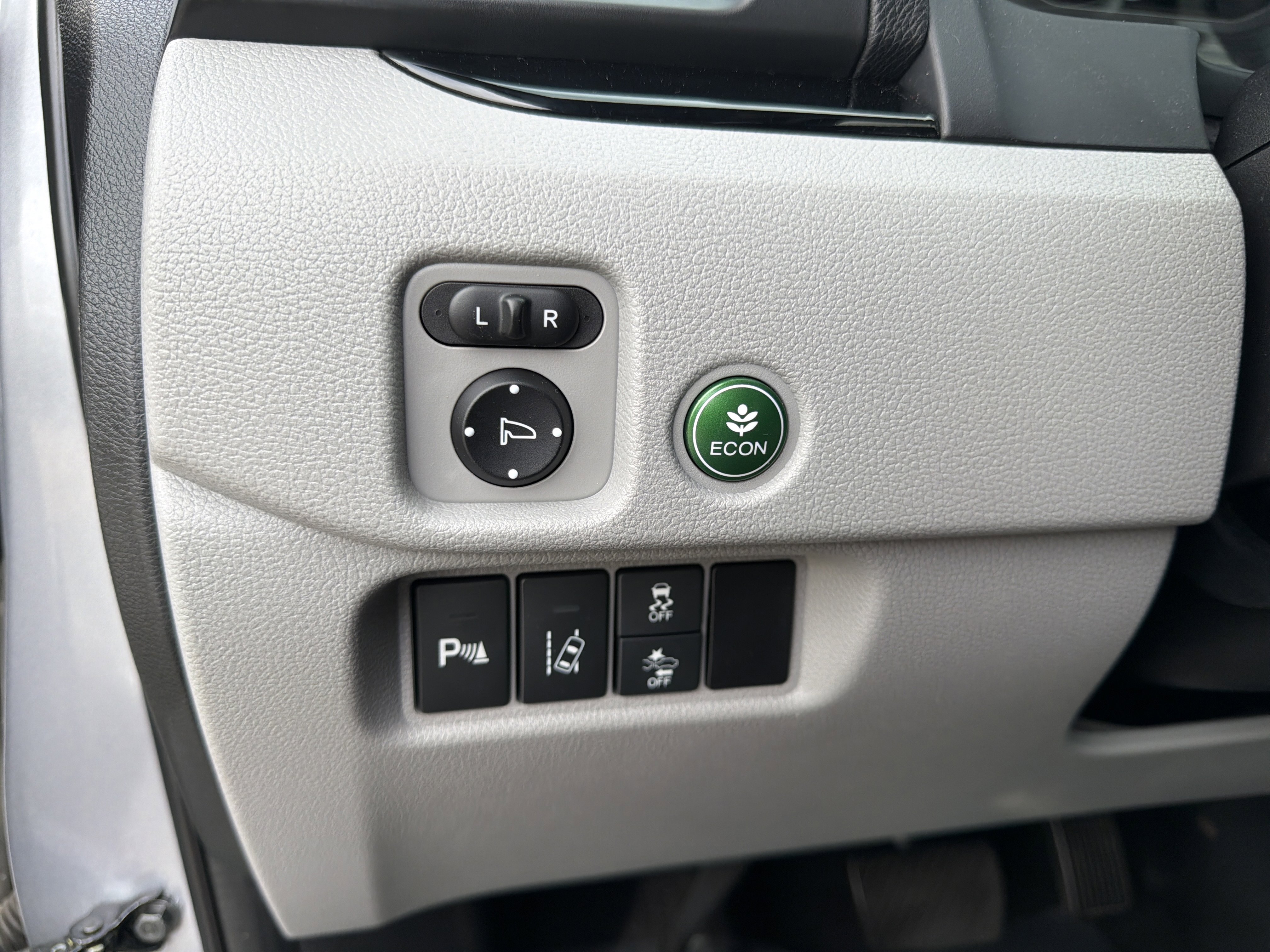 Used 2018 Honda Pilot Elite image 15