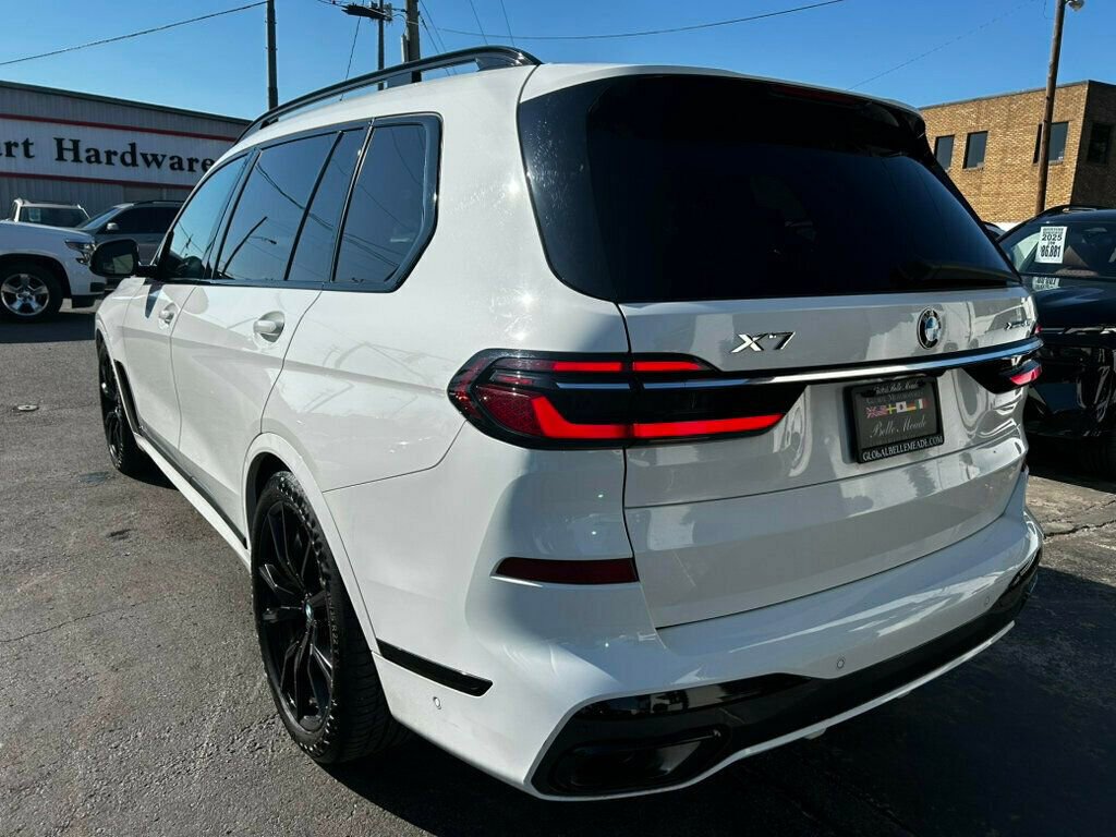 Used 2023 BMW X7 xDrive40i w/ Executive Package image 3