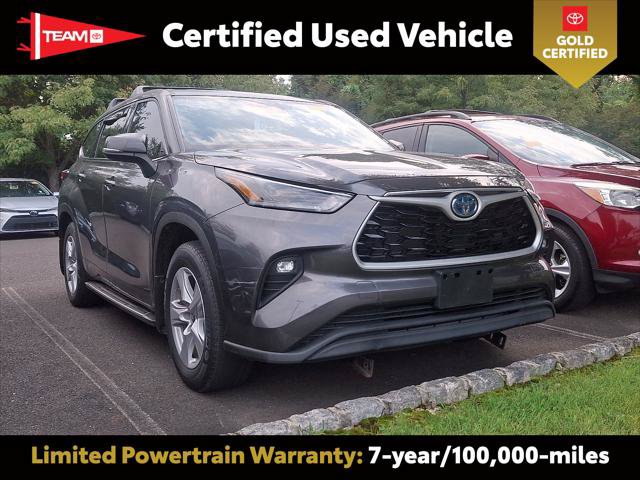 Certified 2022 Toyota Highlander LE