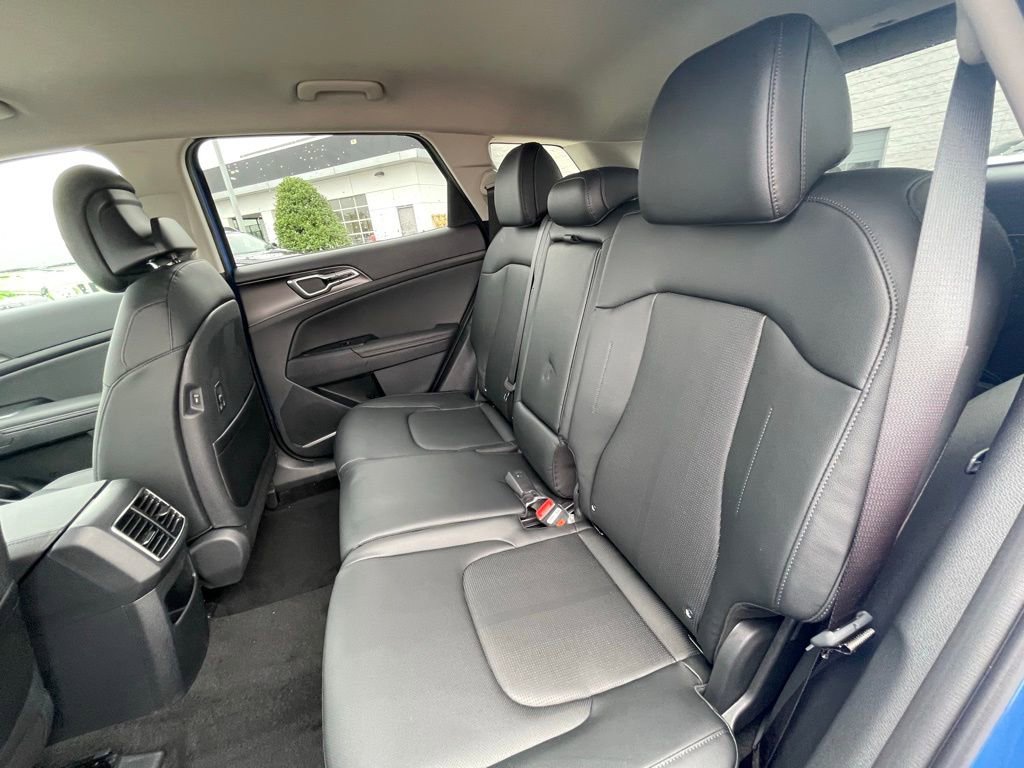 New 2026 Kia Sportage EX image 26