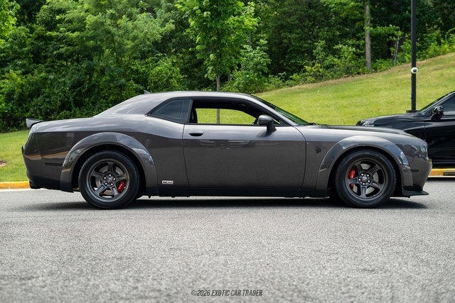 Used 2023 Dodge Challenger SRT Super Stock RWD image 9