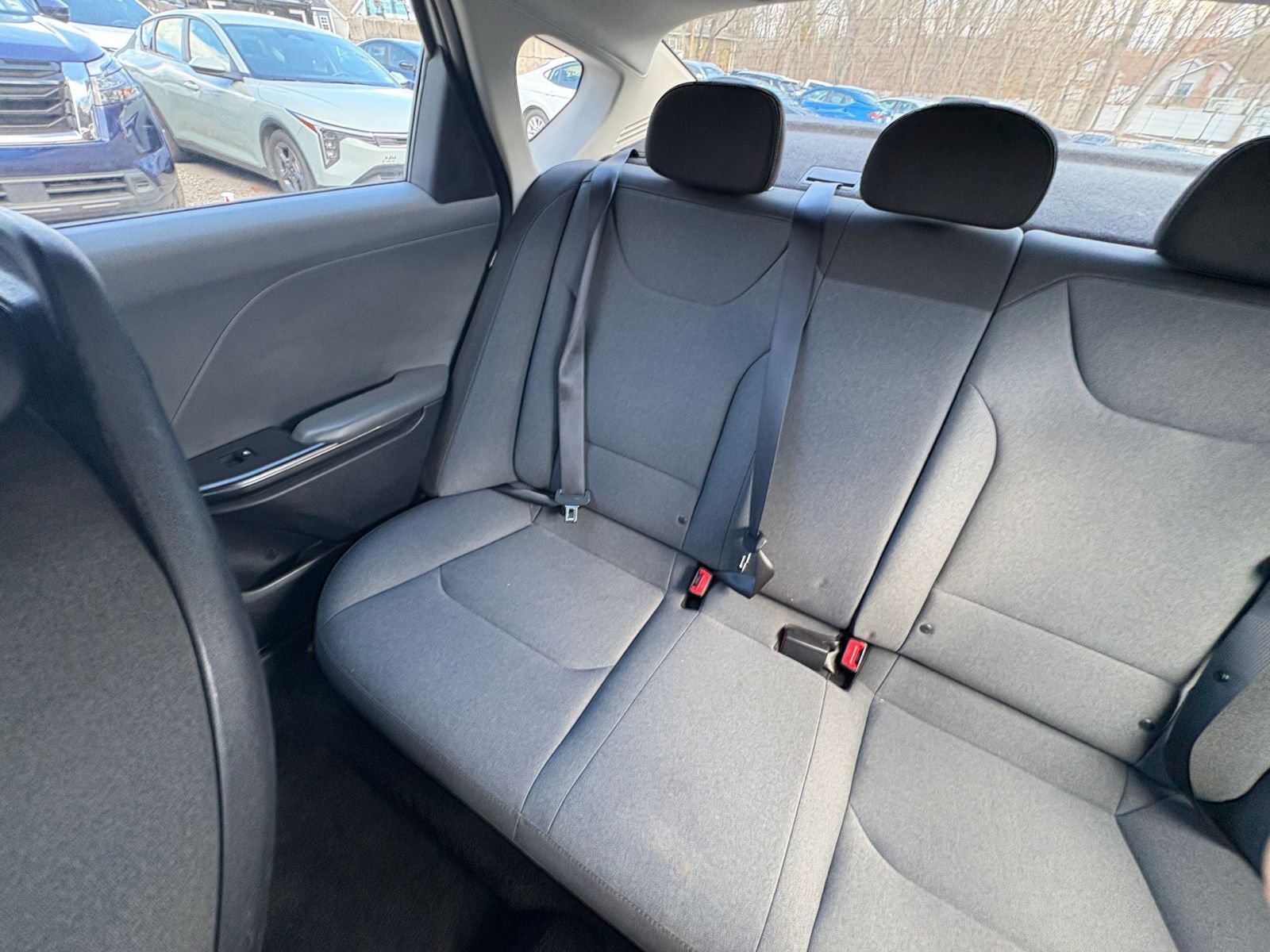 Used 2025 Kia K4 FWD image 37