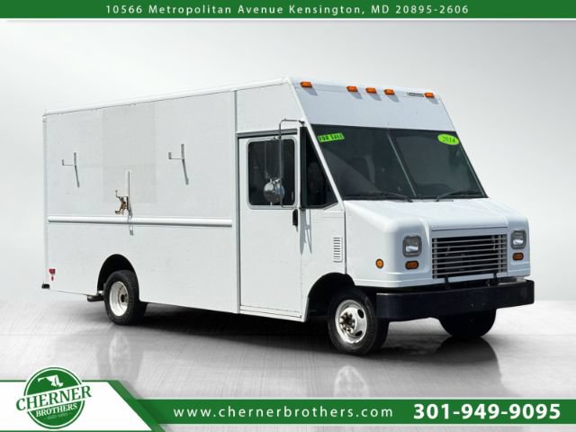 Used 2014 Ford E-350 and Econoline 350 Super Duty w/ A/C Prep Package RWD image 1