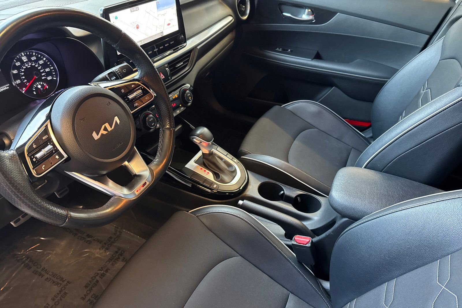 Used 2023 Kia Forte GT-Line image 11