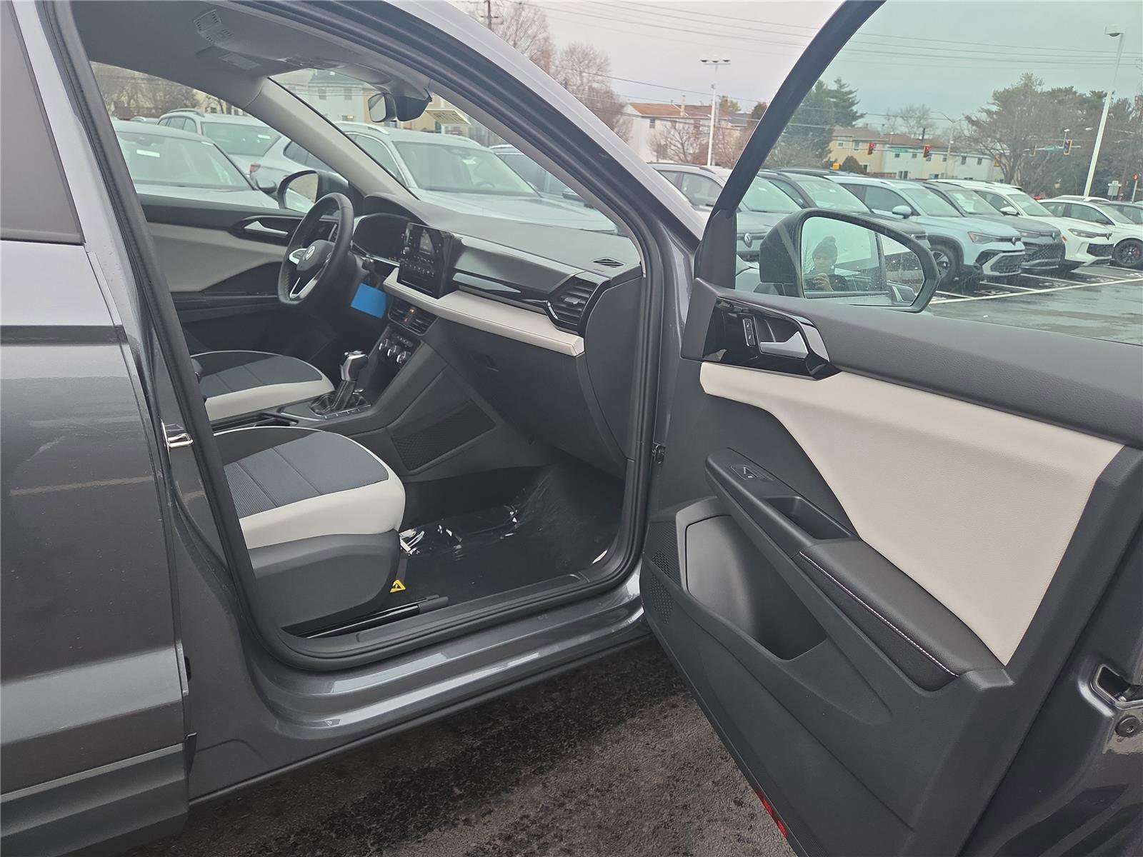 New 2026 Volkswagen Taos S image 26