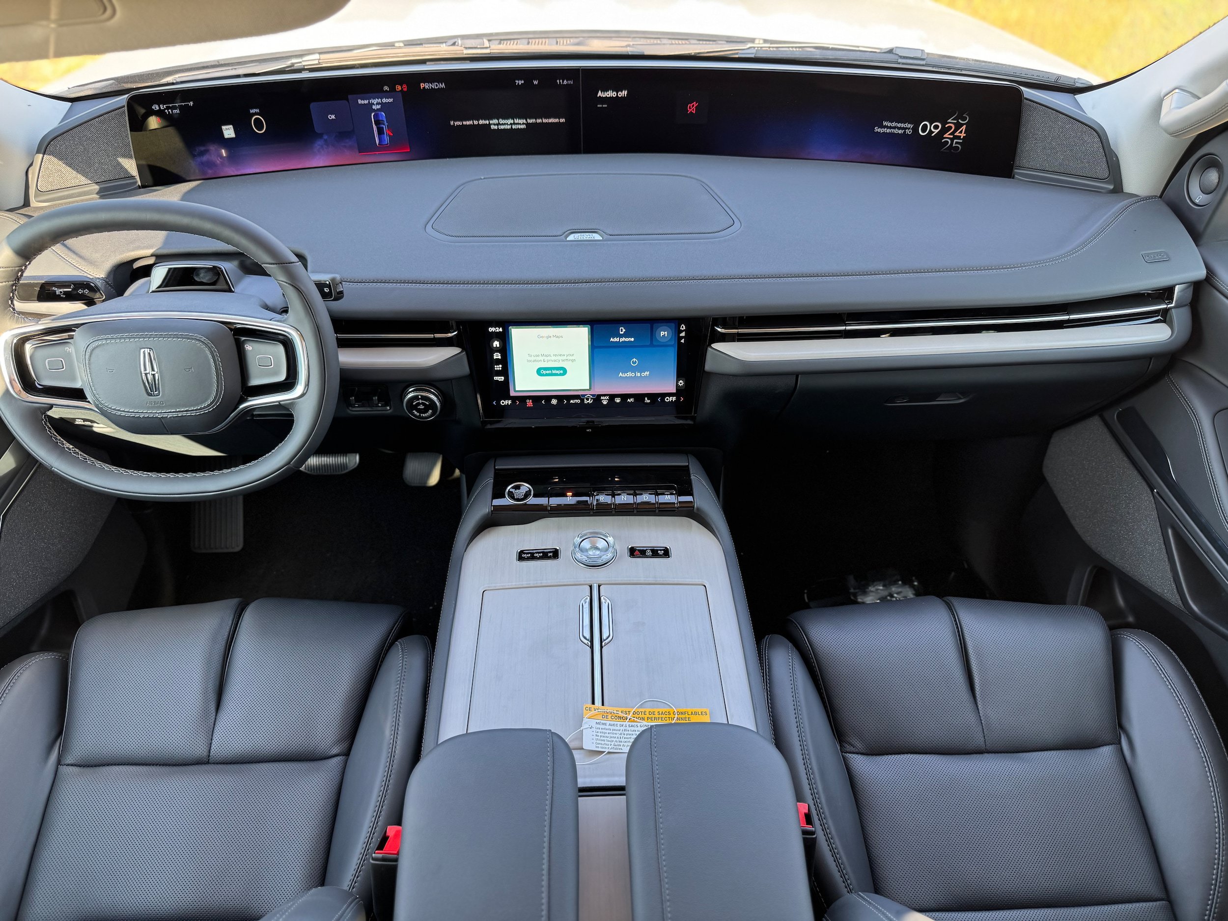 New 2025 Lincoln Navigator L Reserve AWD/4WD image 24