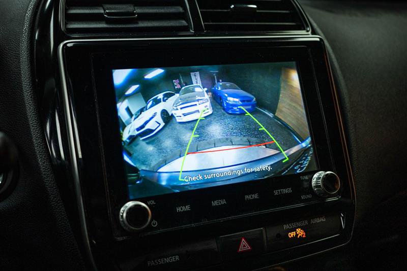 Used 2024 Mitsubishi Outlander Sport SE AWD/4WD image 19