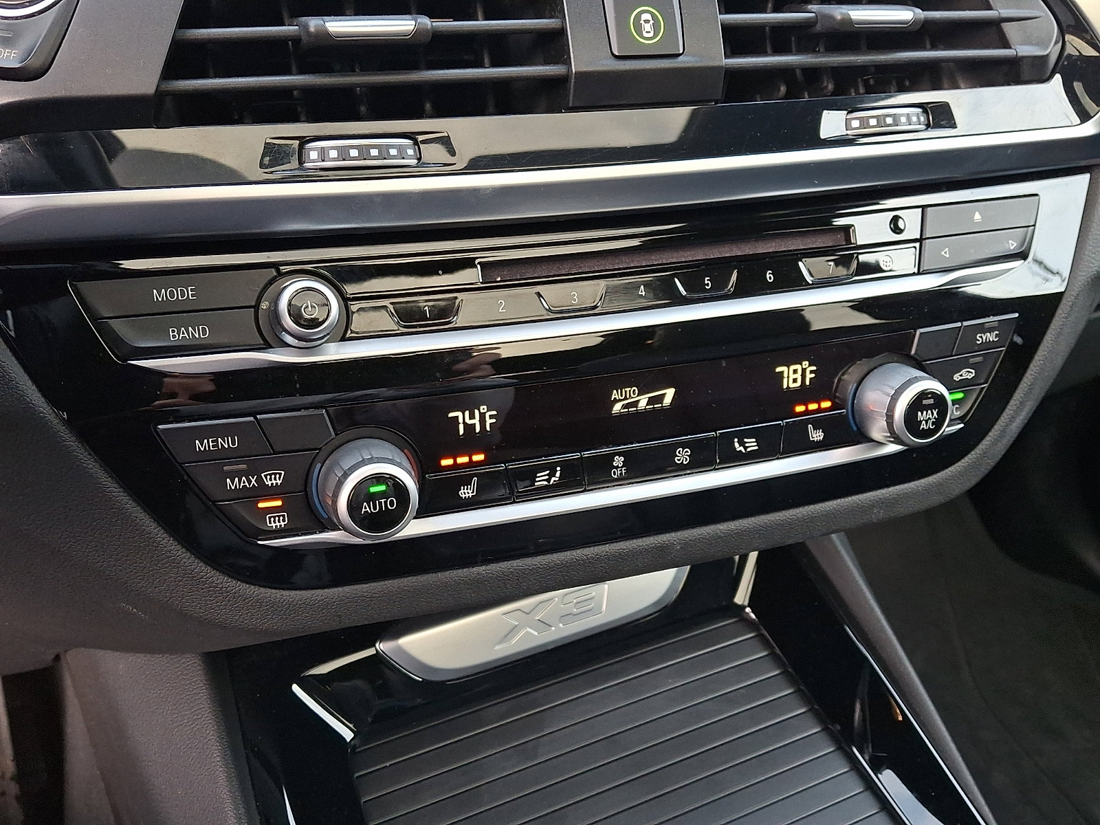 Used 2019 BMW X3 xDrive30i w/ Premium Package image 19