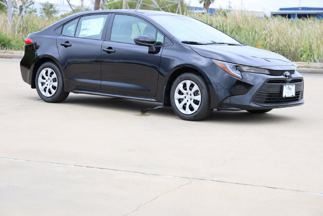 New 2026 Toyota Corolla LE
