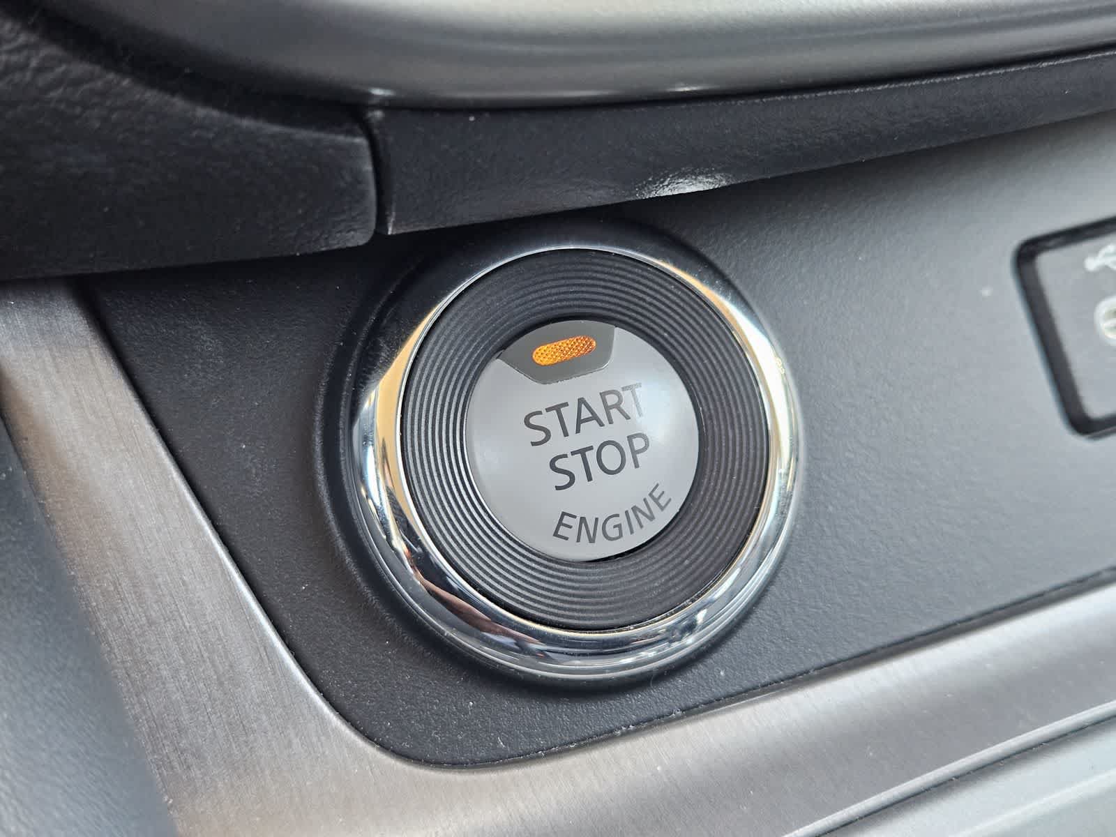 Used 2024 Nissan Murano SV w/ SV Midnight Edition Package FWD image 20