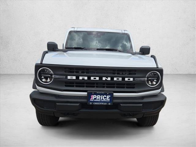 Used 2025 Ford Bronco 4-Door AWD/4WD image 2