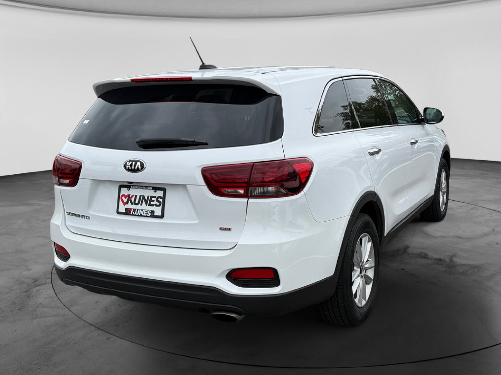Used 2020 Kia Sorento L FWD image 9