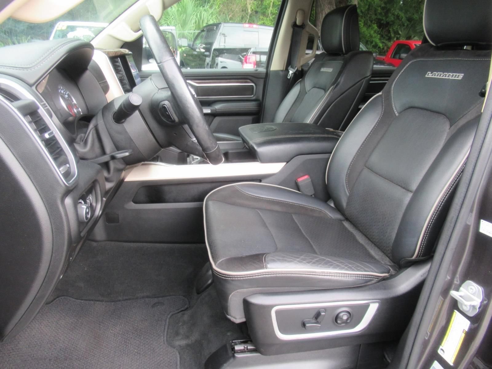 Used 2019 RAM 1500 Laramie AWD/4WD image 20