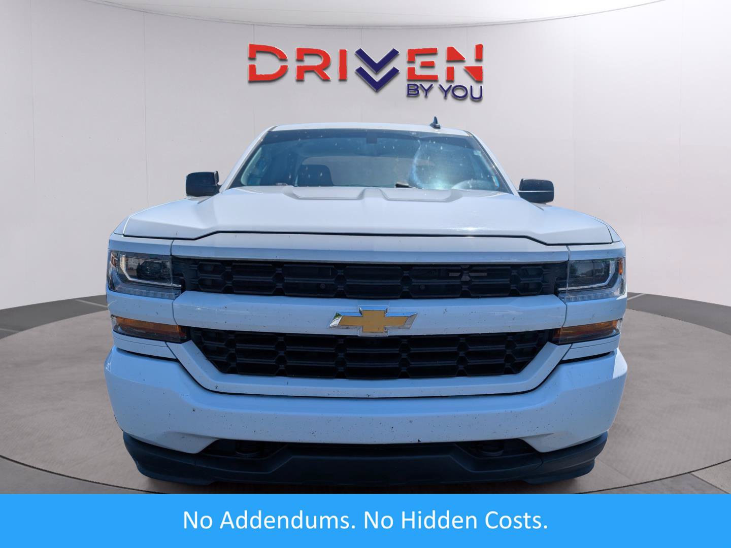 Used 2018 Chevrolet Silverado 1500 Custom w/ Custom Value Package RWD image 1
