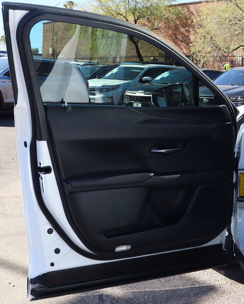 Used 2019 Lexus UX 200 F Sport w/ F Sport Premium Package image 36