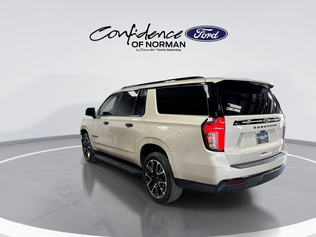 Used 2023 Chevrolet Suburban RST w/ Luxury Package RWD image 6