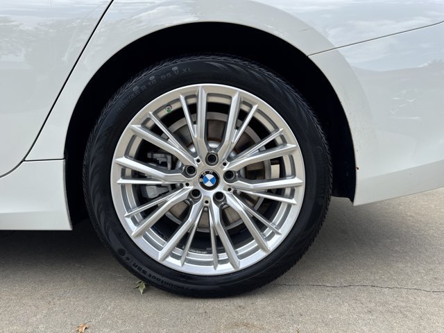 Certified 2023 BMW 330i xDrive Sedan w/ Driving Assistance Package AWD/4WD image 25