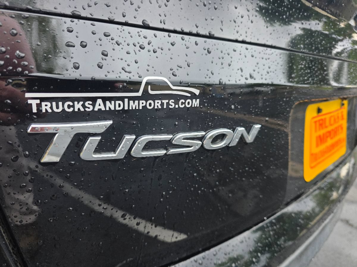 Used 2017 Hyundai Tucson SE w/ SE Popular Package 02 AWD/4WD image 6