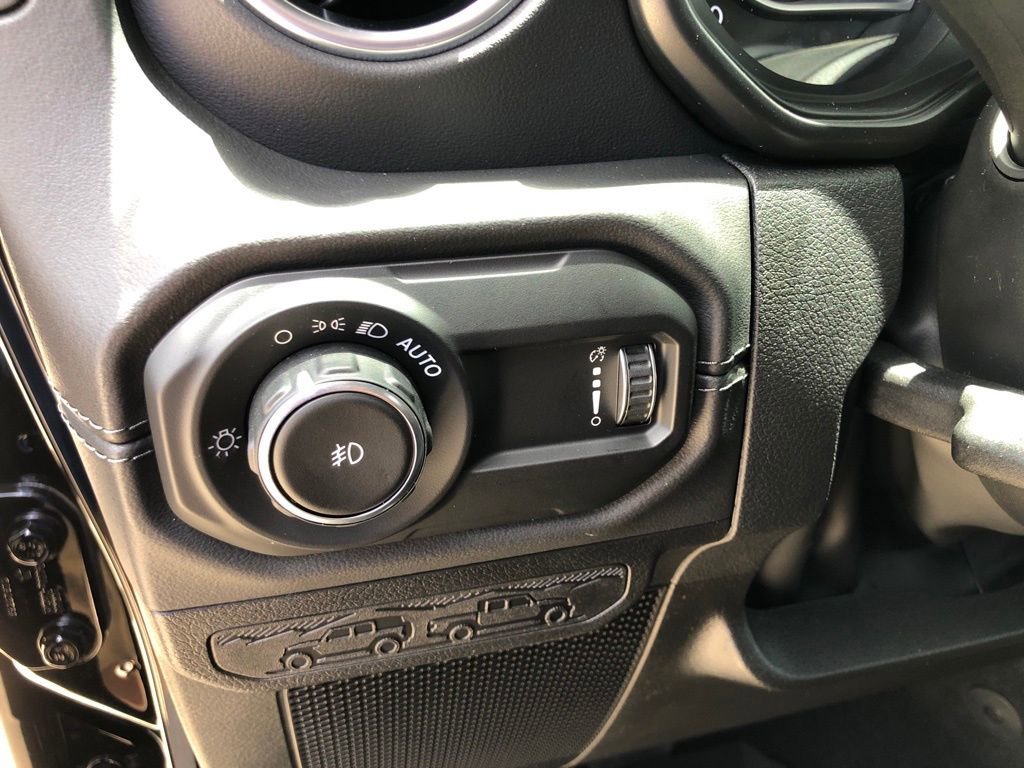 New 2025 Jeep Wrangler Sahara w/ Safety Group image 15