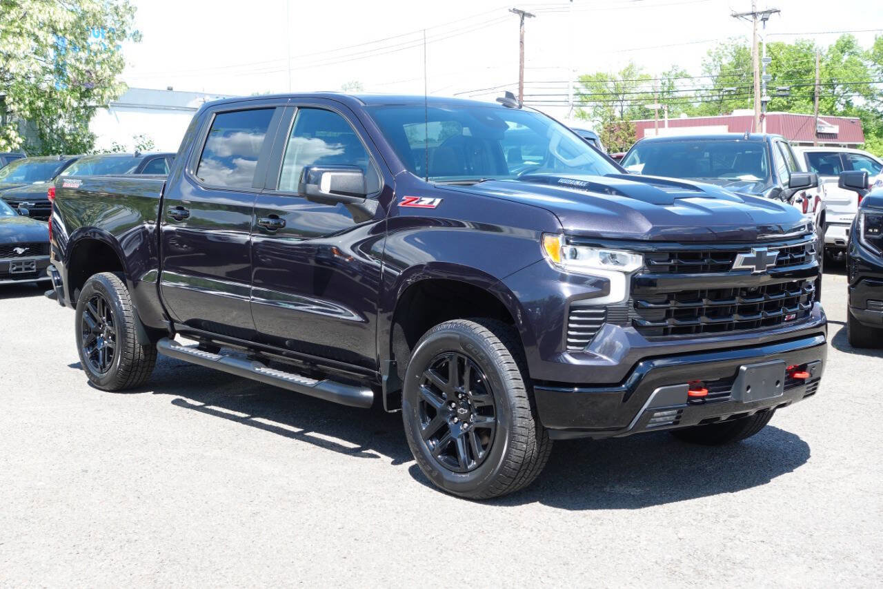 Used 2022 Chevrolet Silverado 1500 LT Trail Boss w/ LT Trail Boss Premium Package AWD/4WD image 5
