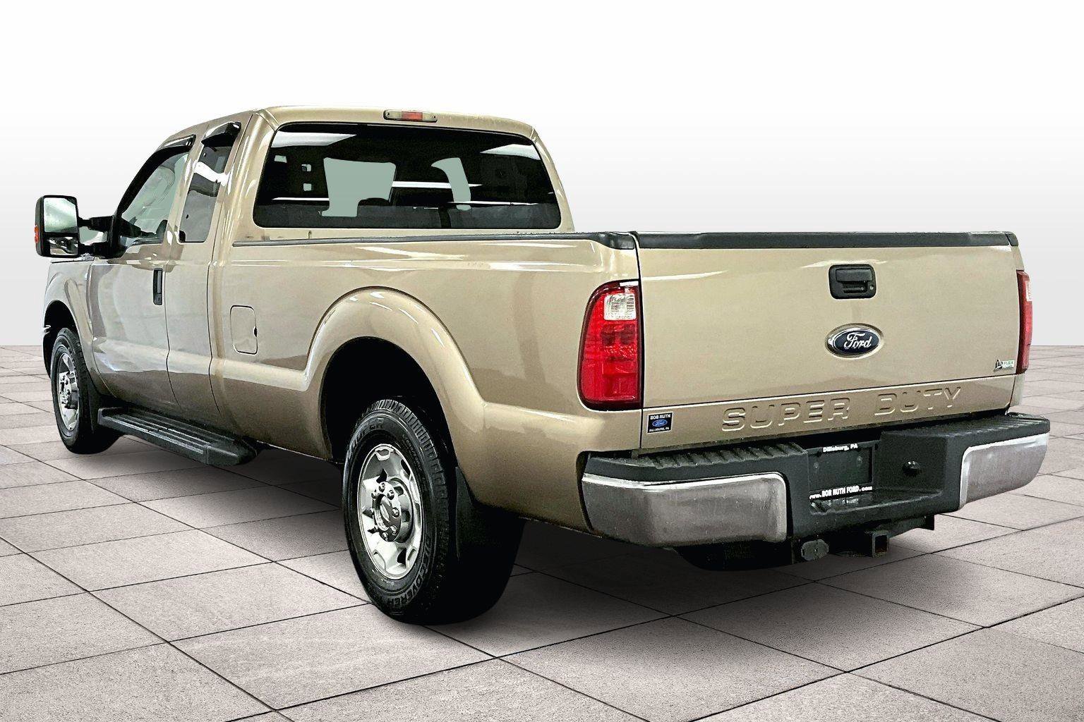 Used 2011 Ford F250 XLT w/ Camper Pkg image 10