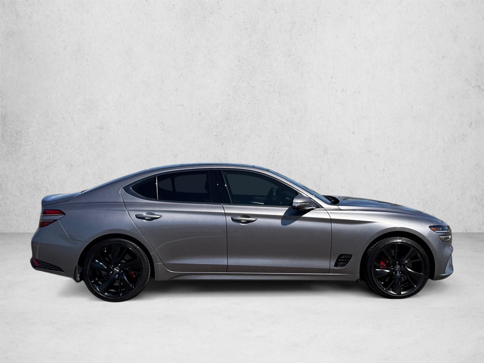 Used 2023 Genesis G70 3.3T w/ Sport Prestige Package RWD image 4