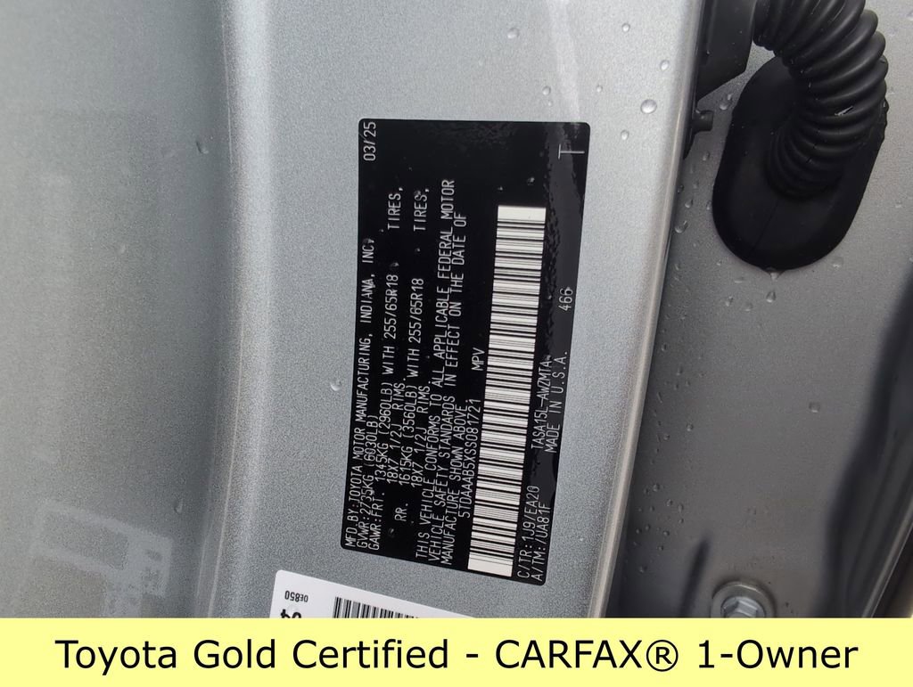 Certified 2025 Toyota Grand Highlander AWD image 31