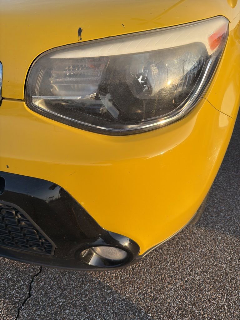 Used 2016 Kia Soul + image 16