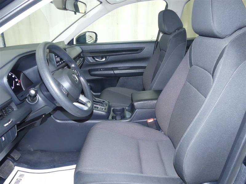 Used 2025 Honda CR-V LX image 17