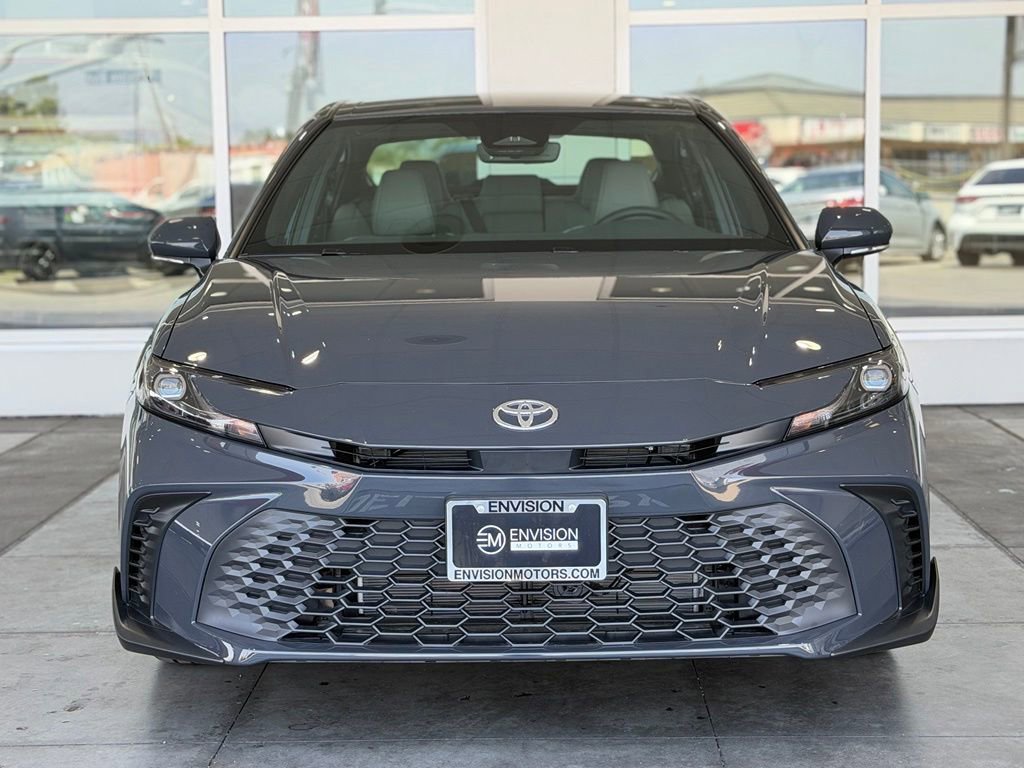 Used 2026 Toyota Camry SE w/ Convenience Package FWD image 5