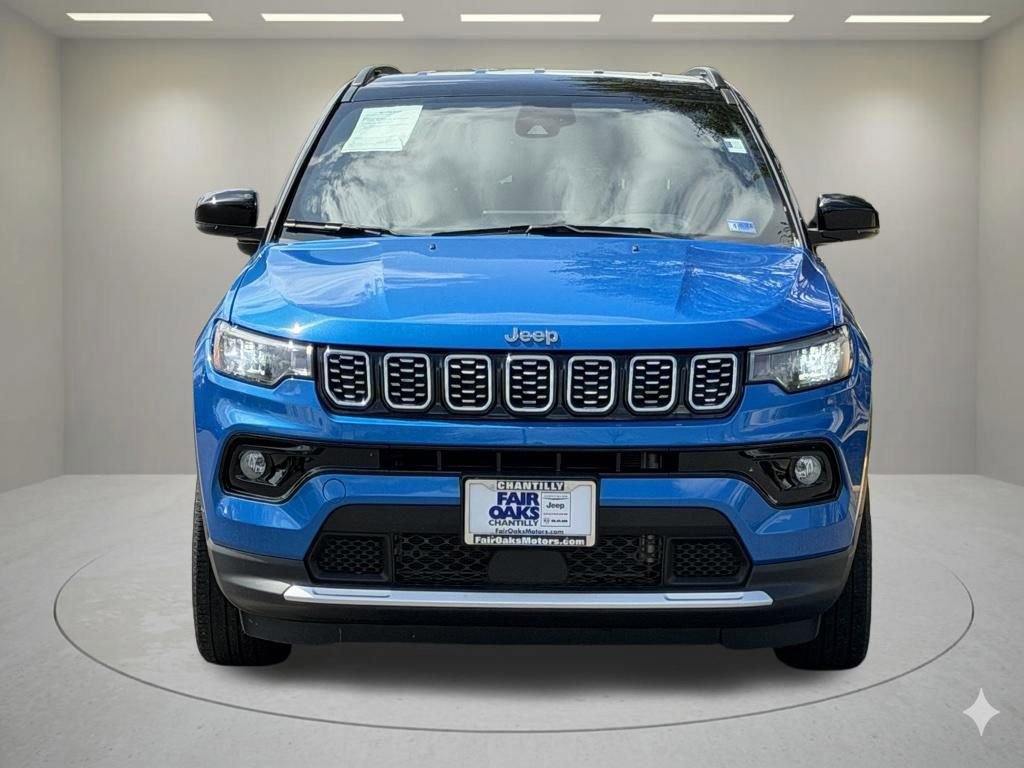 Certified 2025 Jeep Compass Limited AWD/4WD image 5