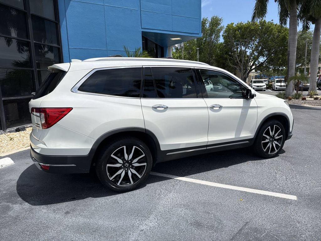 Certified 2019 Honda Pilot Touring image 8