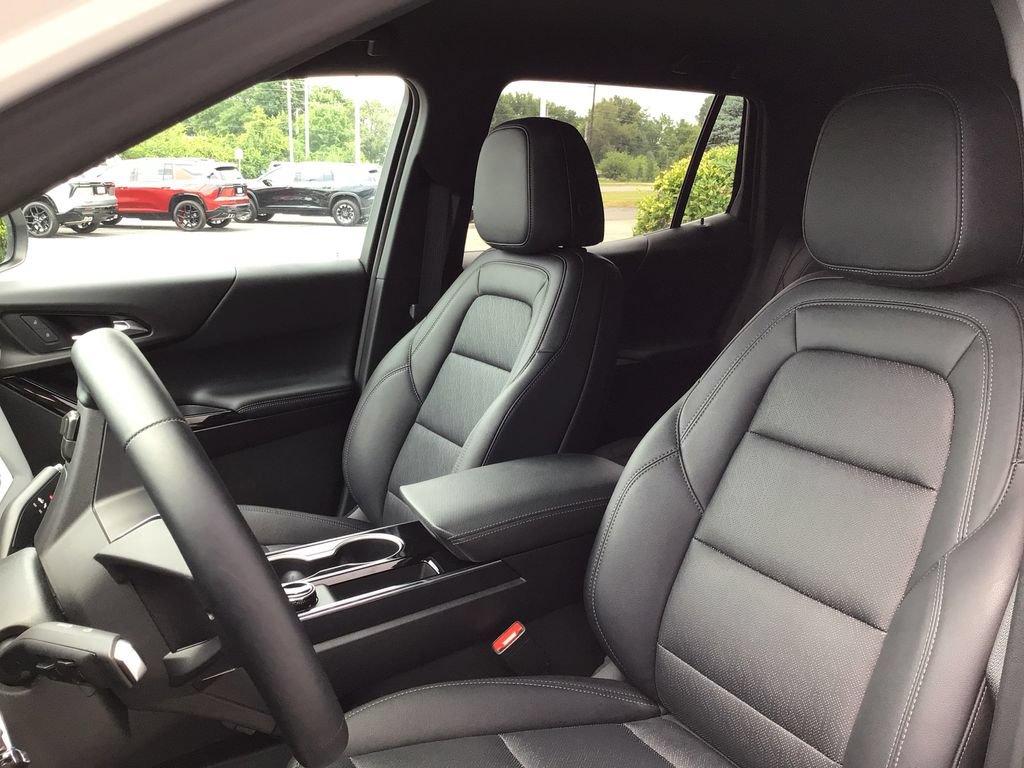 Used 2026 Chevrolet Equinox LT w/ Convenience Package II AWD/4WD image 25