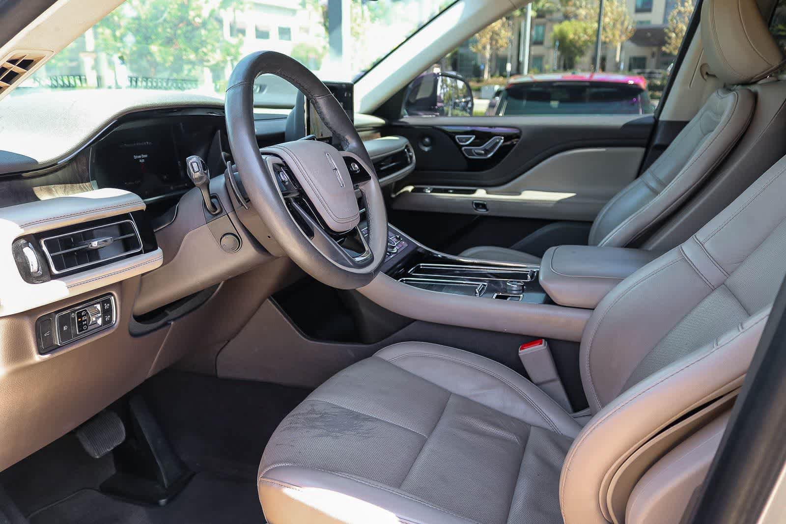 Used 2021 Lincoln Aviator Reserve w/ Equipment Group 201A RWD image 19