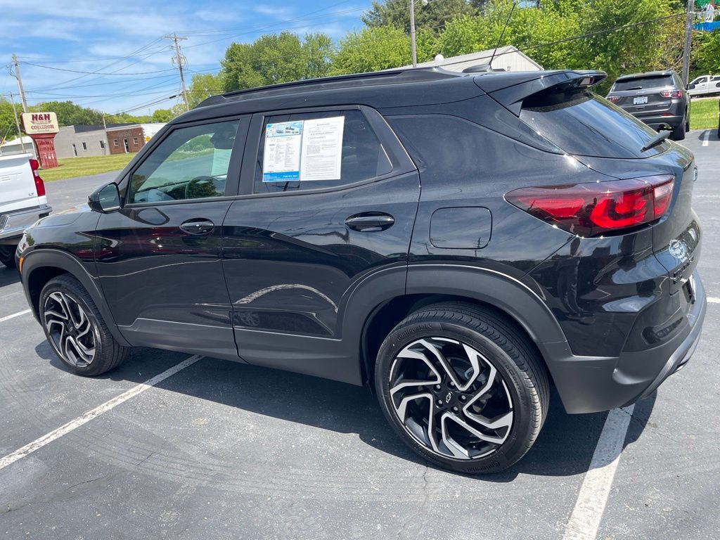 Used 2024 Chevrolet TrailBlazer RS AWD/4WD image 4