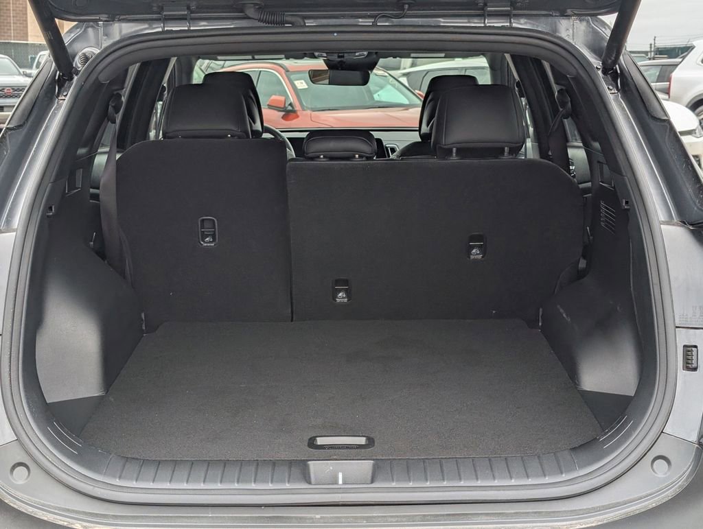 Certified 2025 Kia Sportage X-Line Prestige image 23
