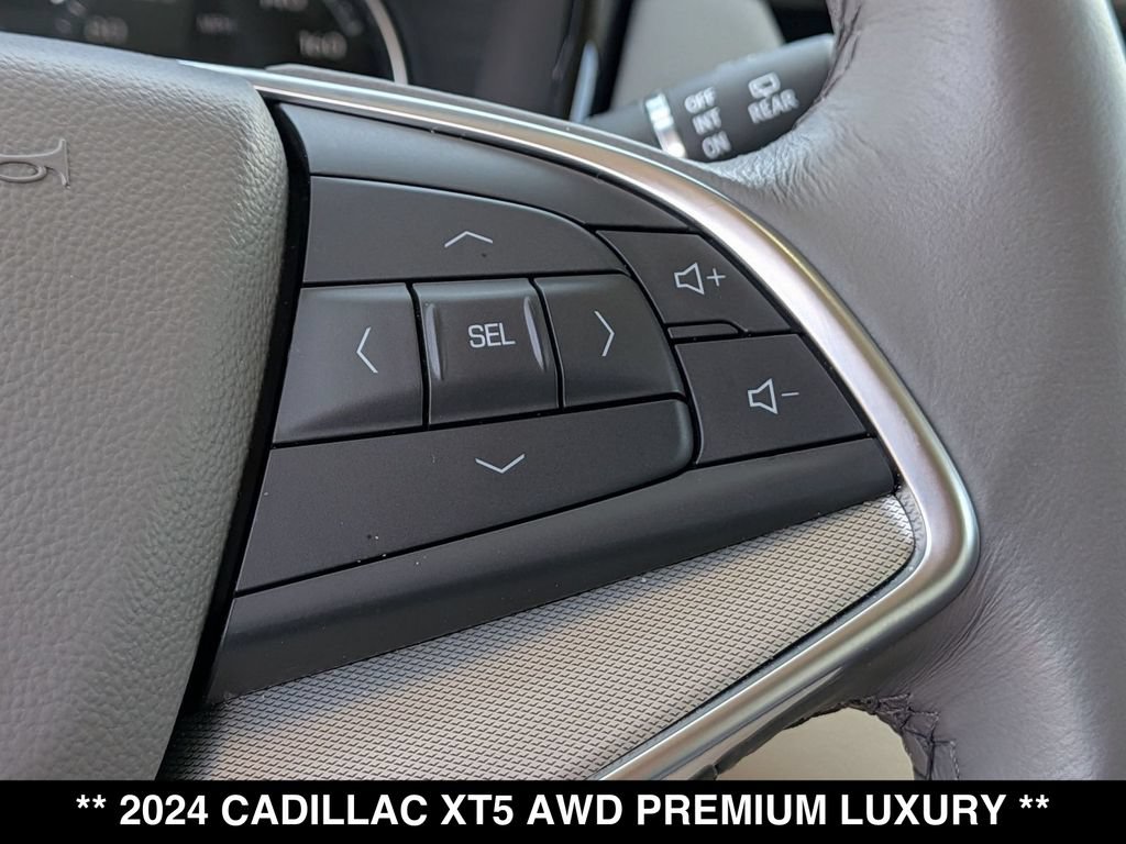 Used 2024 Cadillac XT5 Premium Luxury w/ LPO, Floor Liner Package AWD/4WD image 7