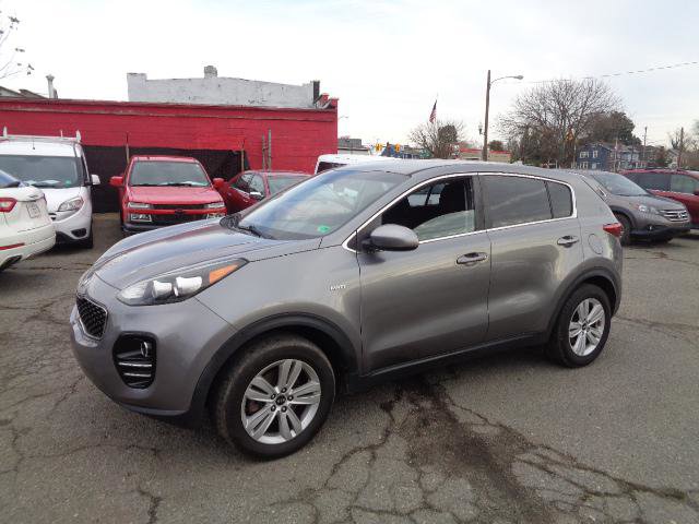 Used 2017 Kia Sportage LX image 2