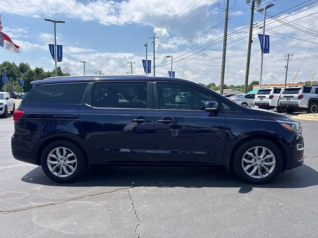 Used 2019 Kia Sedona EX FWD image 6