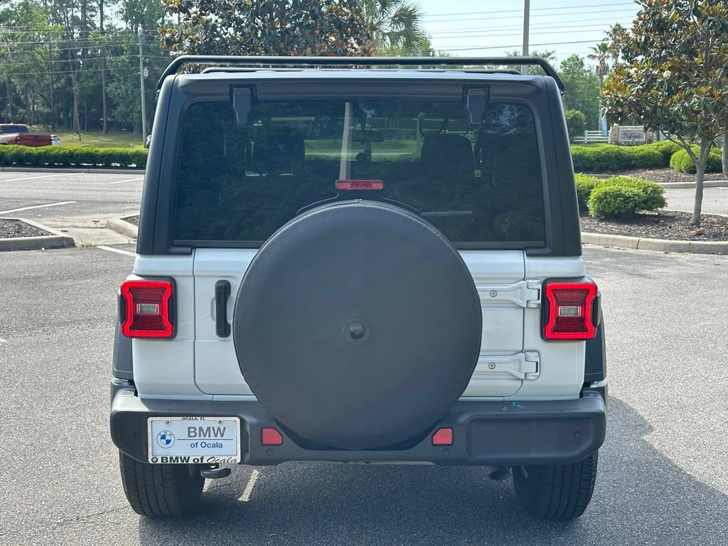 Used 2021 Jeep Wrangler Sport AWD/4WD image 4