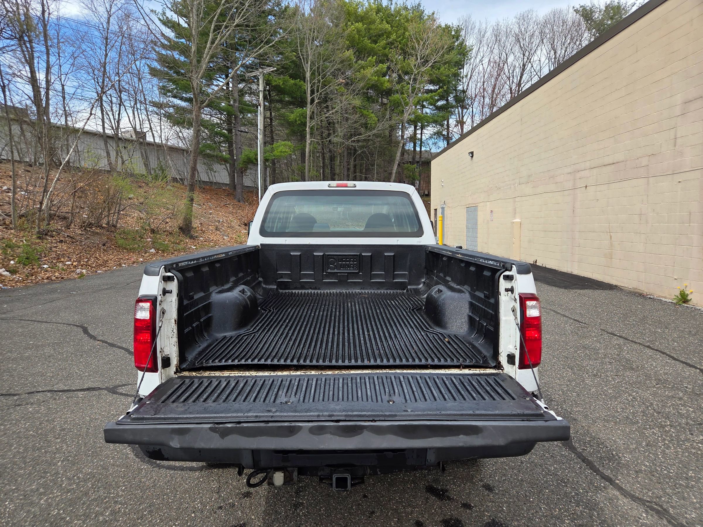 Used 2010 Ford F350 XL image 11