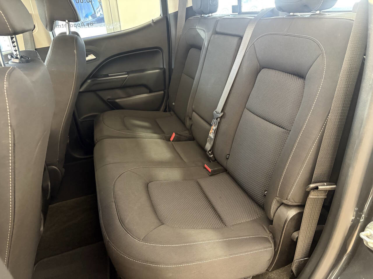 Used 2018 Chevrolet Colorado LT w/ LT Convenience Package image 20