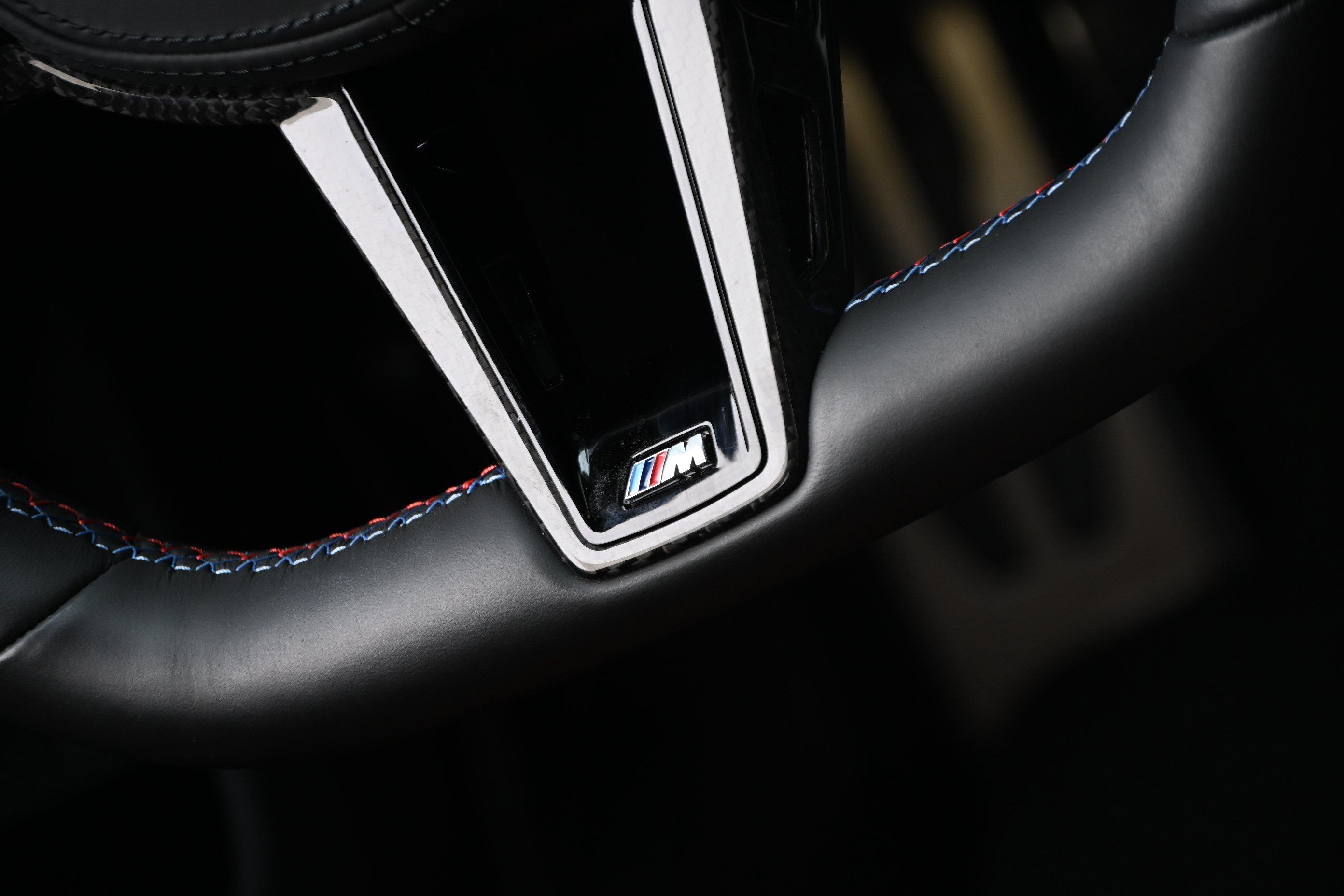 Used 2025 BMW M3 w/ Executive Package RWD image 29